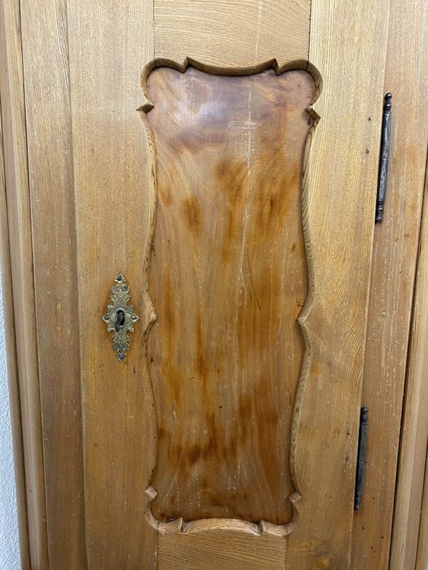 Rohová skrinka do chalupy - 5