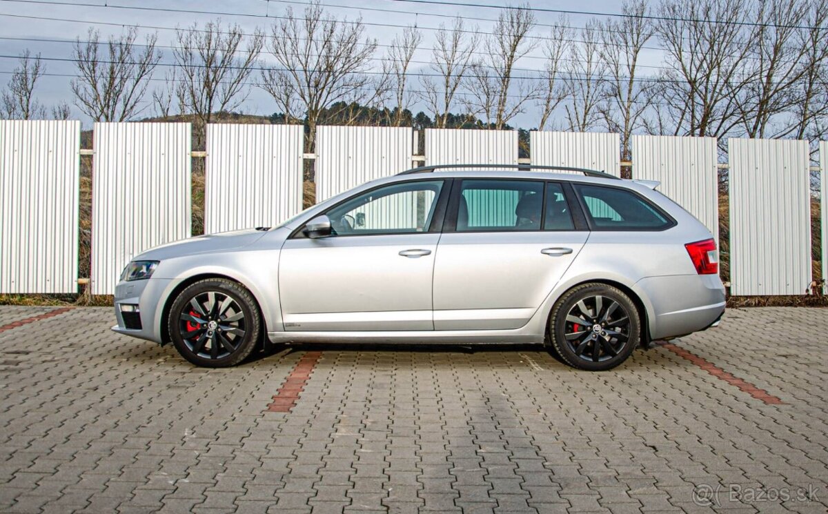 Škoda Octavia Combi 2.0 TDI RS - 5