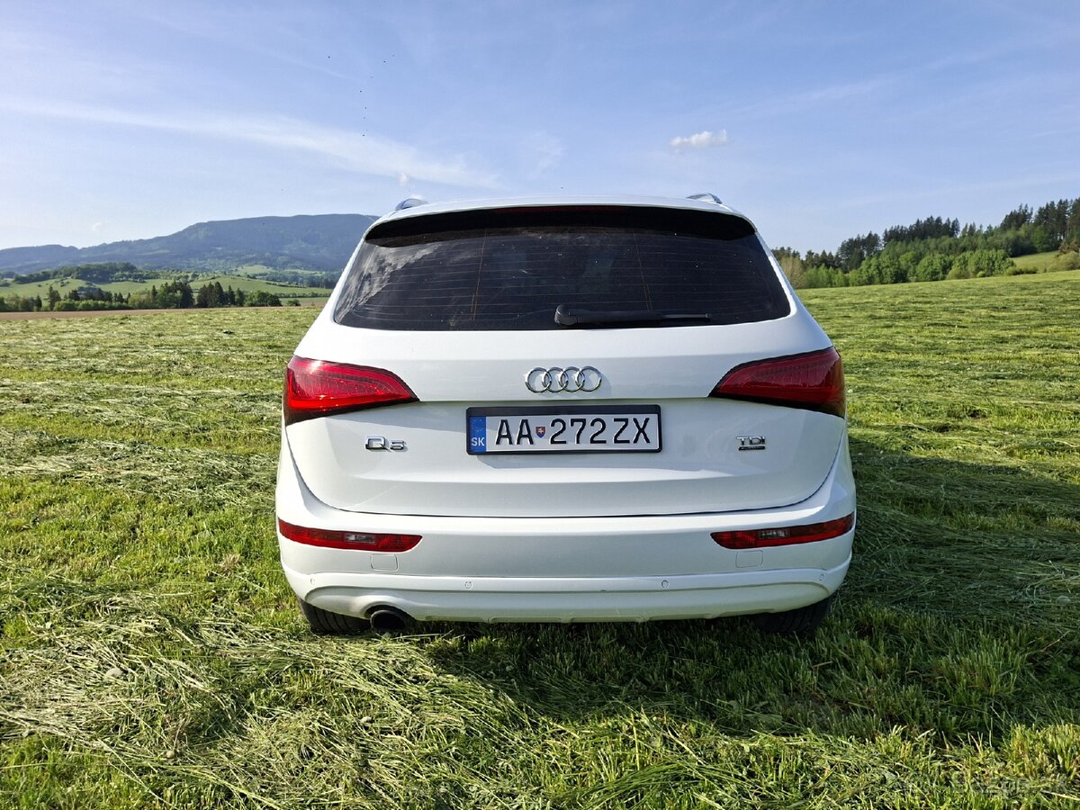 Audi Q5 2.0 tdi Quattro MANUÁL - 5