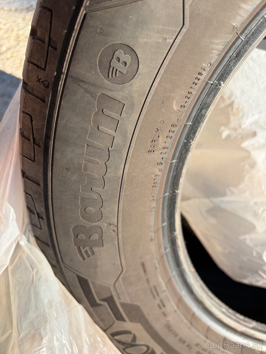 Barum Bravuris 5 215/65 R17 V DOT1222 - 5