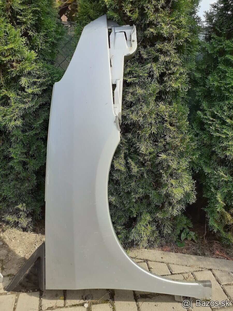 predam predny blatnik na citroen C8 strieborny - 5