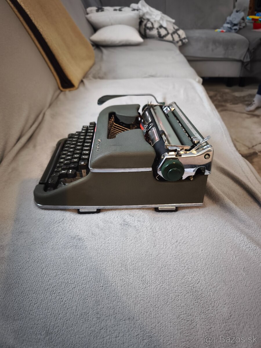 písací stroj Olympia Werke AG Wilhelmshaven - 5