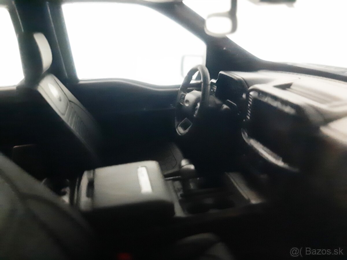 1:18 - Ford F-150 Shelby (2024) - GT-Spirit - 1:18 - 5