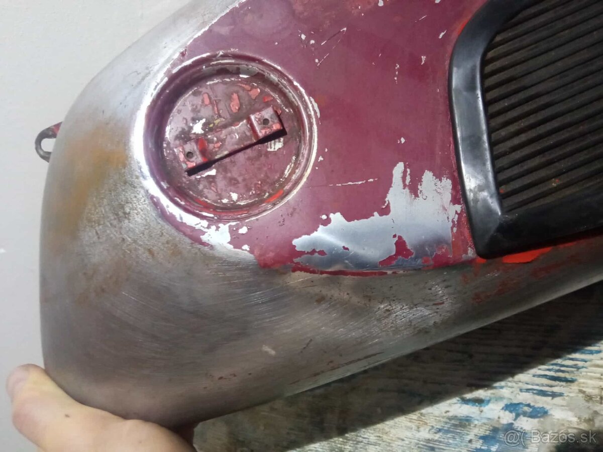 ČZ 175/477 nádrž - 5