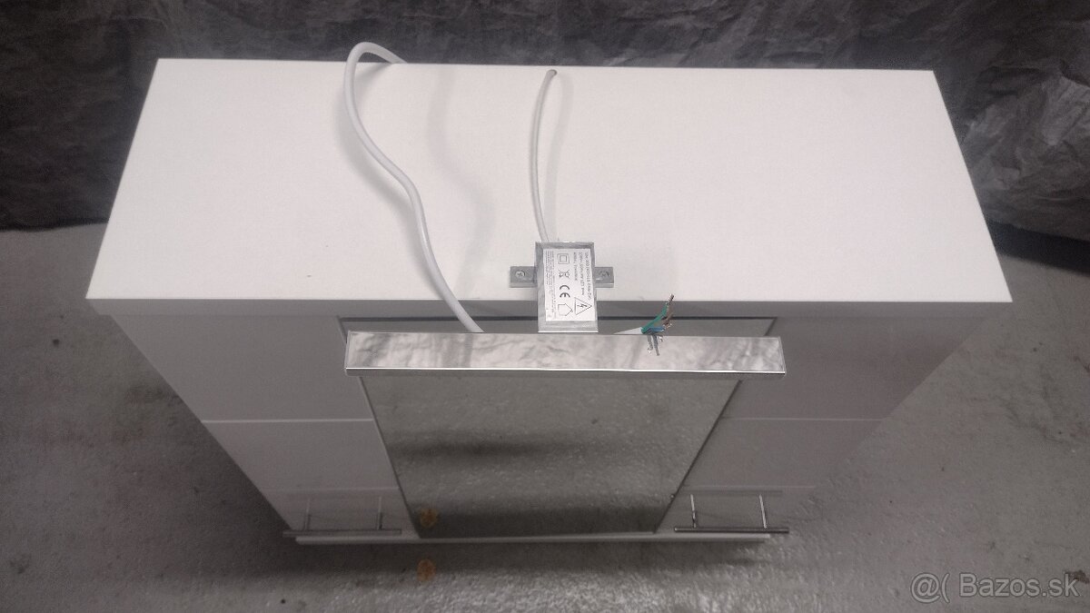 Kupelnova skrinka (70/72/24,5) - 5