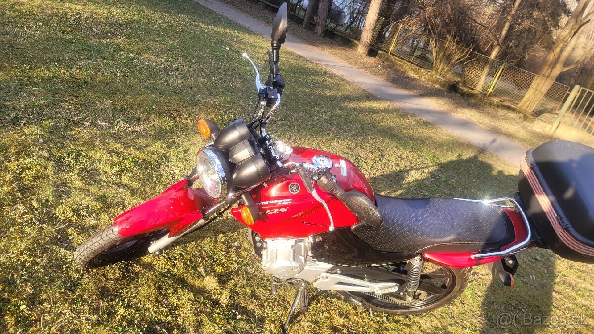 YAMAHA YBR 125 - 5