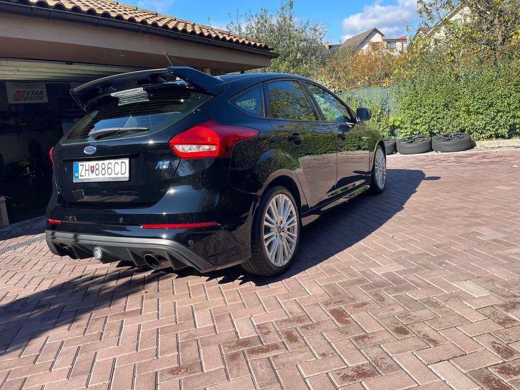 Ford Focus RS - 5