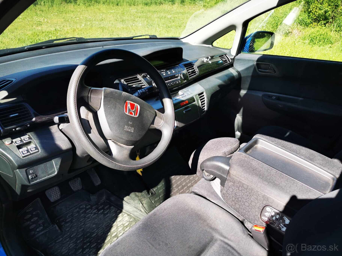 Honda FR-V 1,7 92kW 2005 - 5