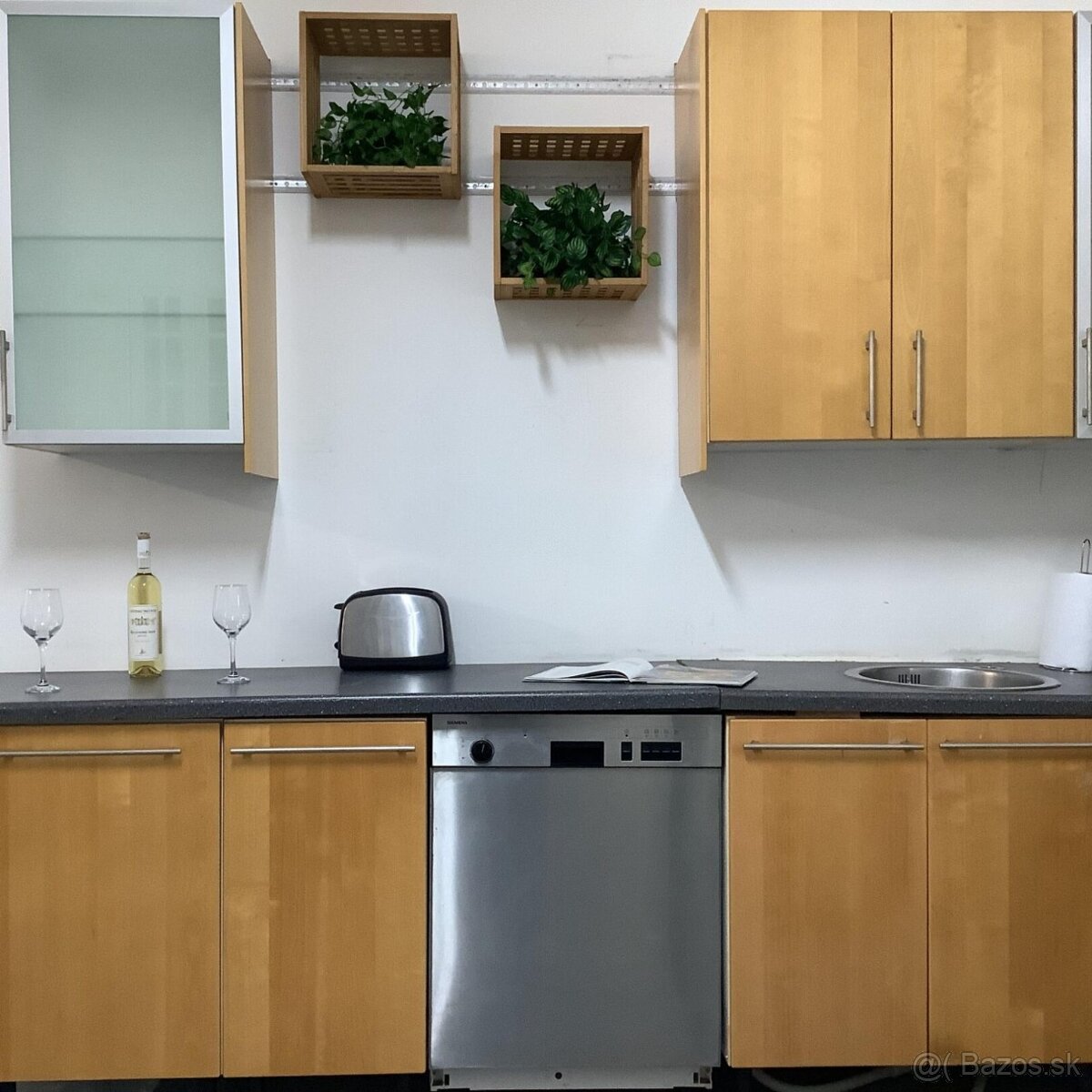 Nadčasová kuchyňa GRÉTA - 5