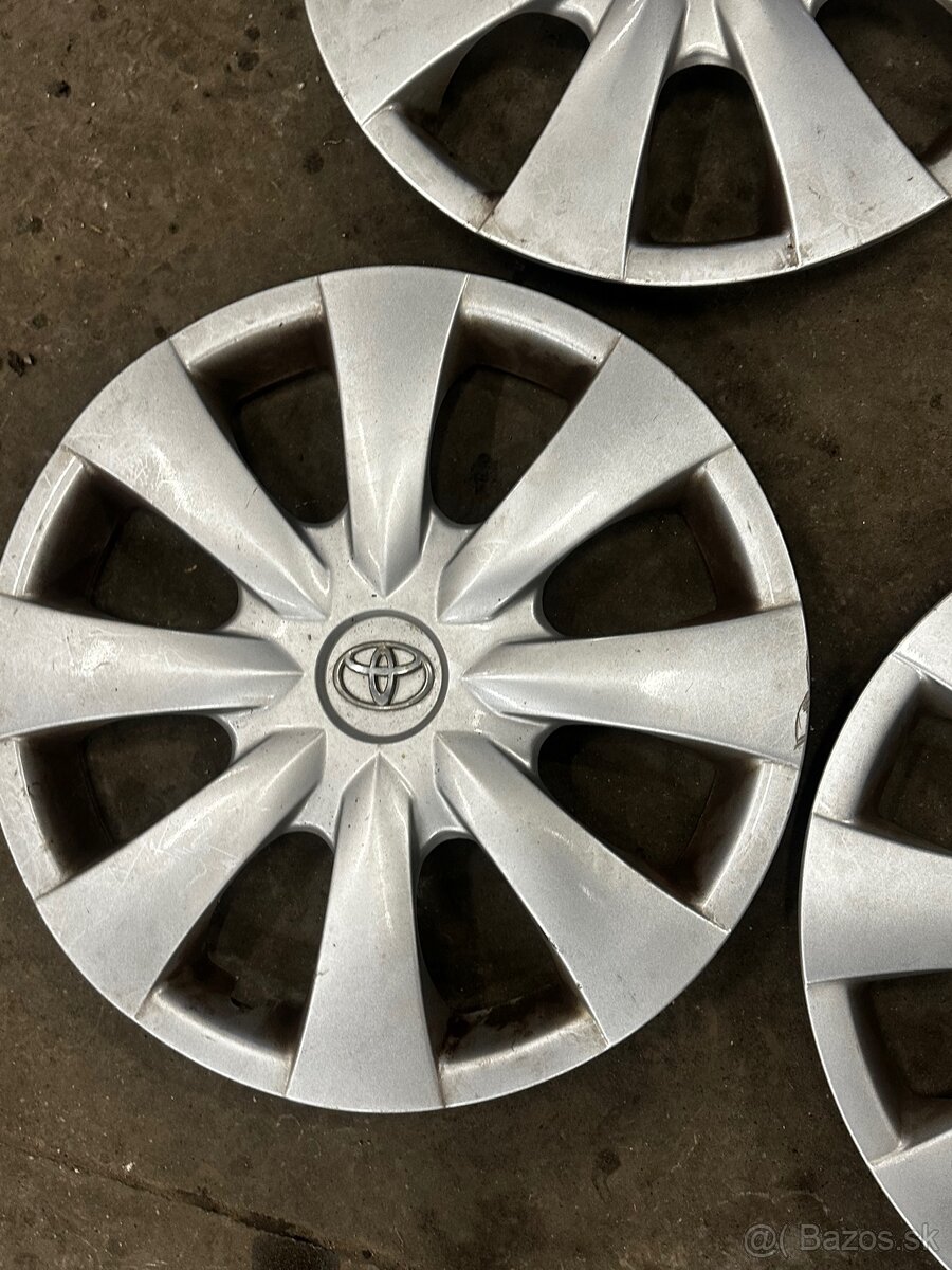 4x TOYOTA PUKLICE 15” - 5