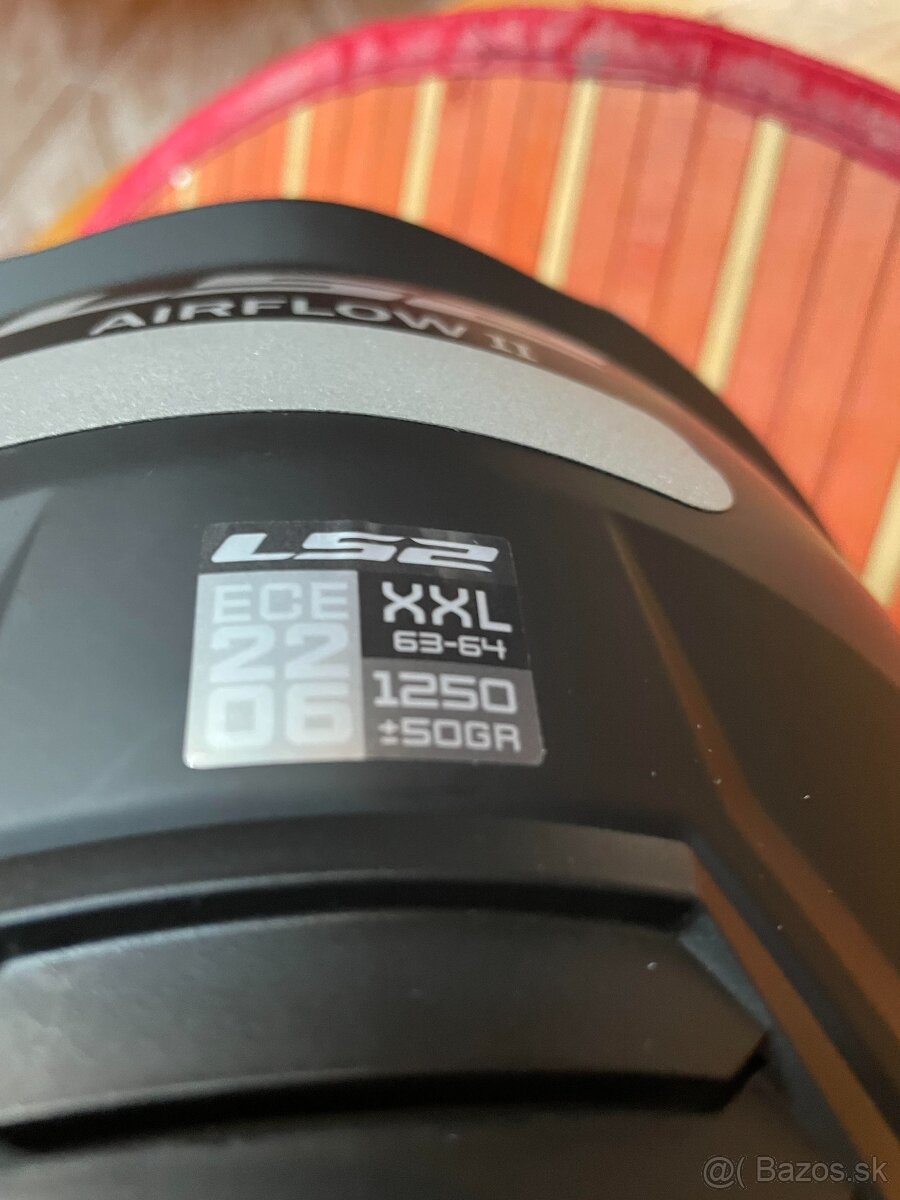 Prilba na motorku LS2 - 5