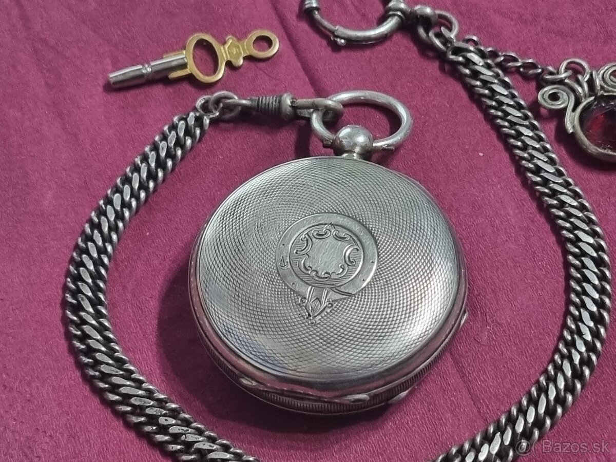 Strieborné, vreckové hodinky,Waltham. - 5