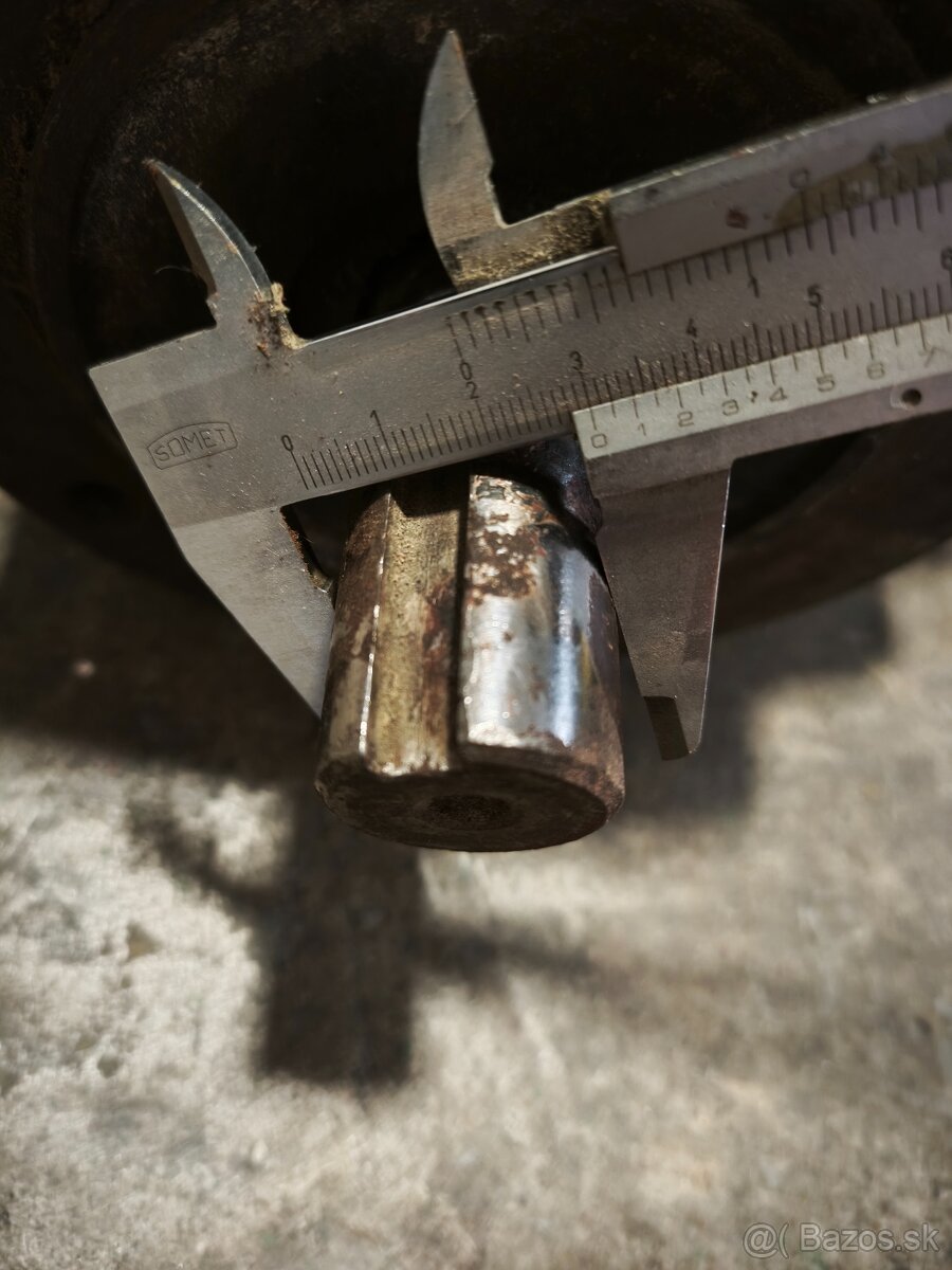 Elektromotor s prevodovkou - 5