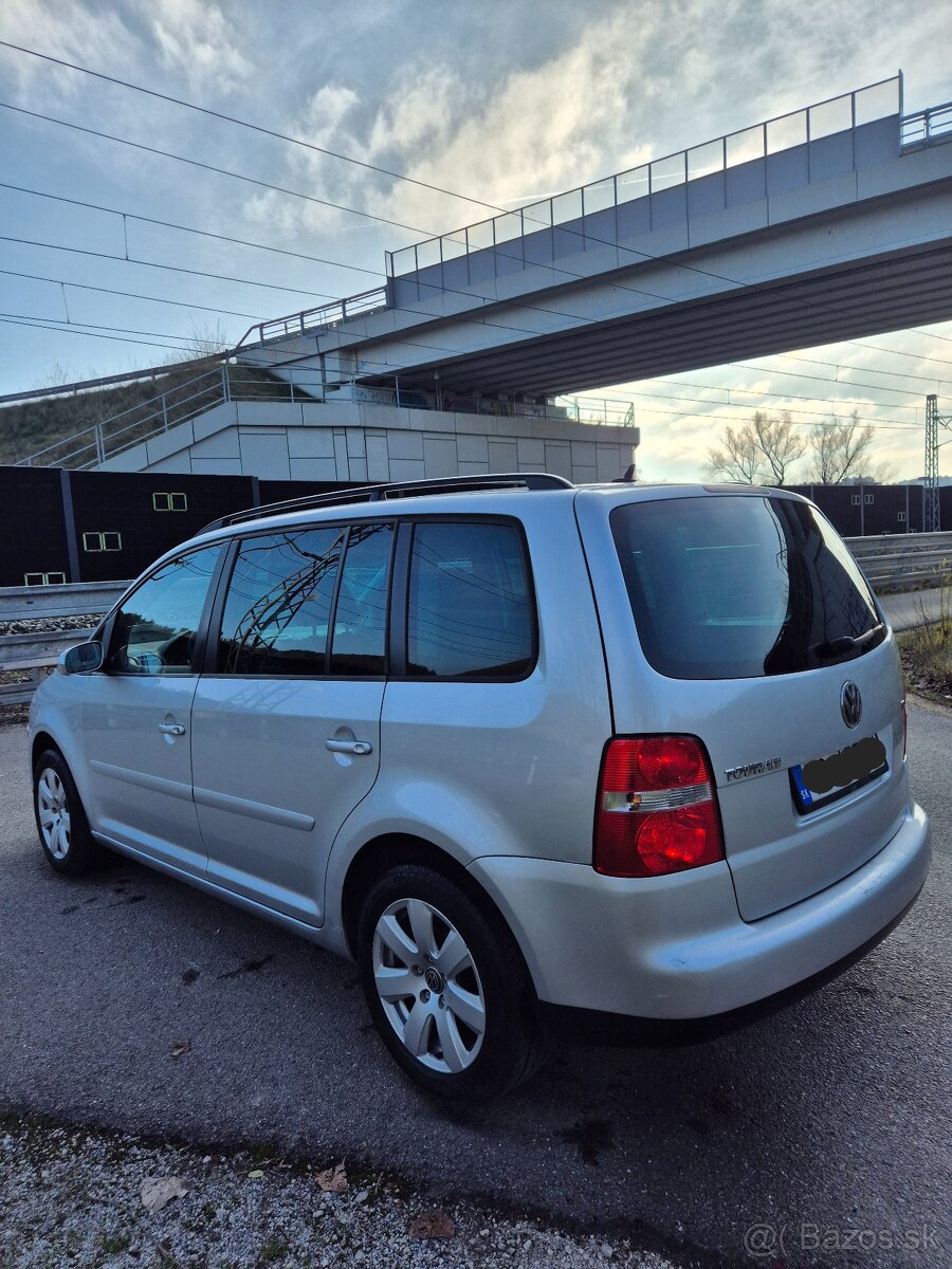 VOLKSWAGEN TOURAN 1.9TDI 77KW M6 2005 BKC - 5