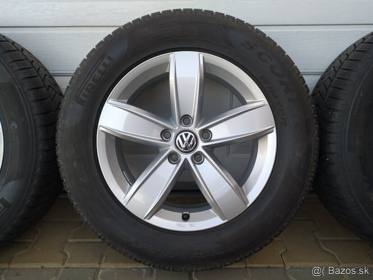 Orig. sada VW, Škoda, Seat 5x112 R17 + pneu 215/65 R17 - 5