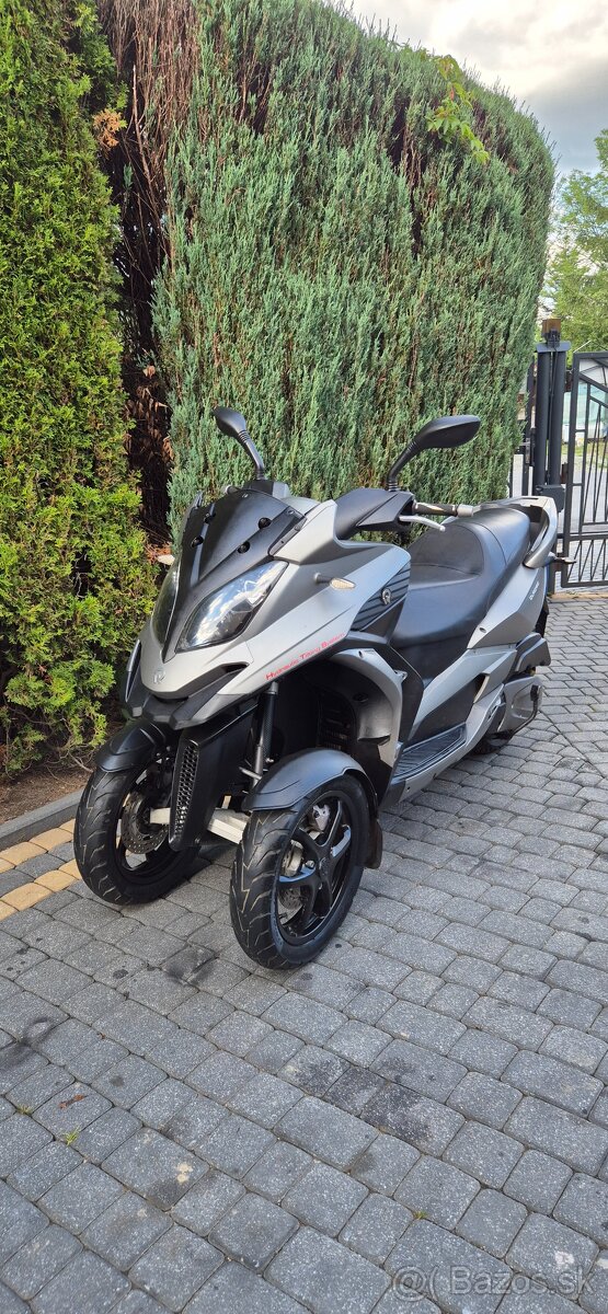 Quadro 350 cm3 L5e mp3 metropolis - 5