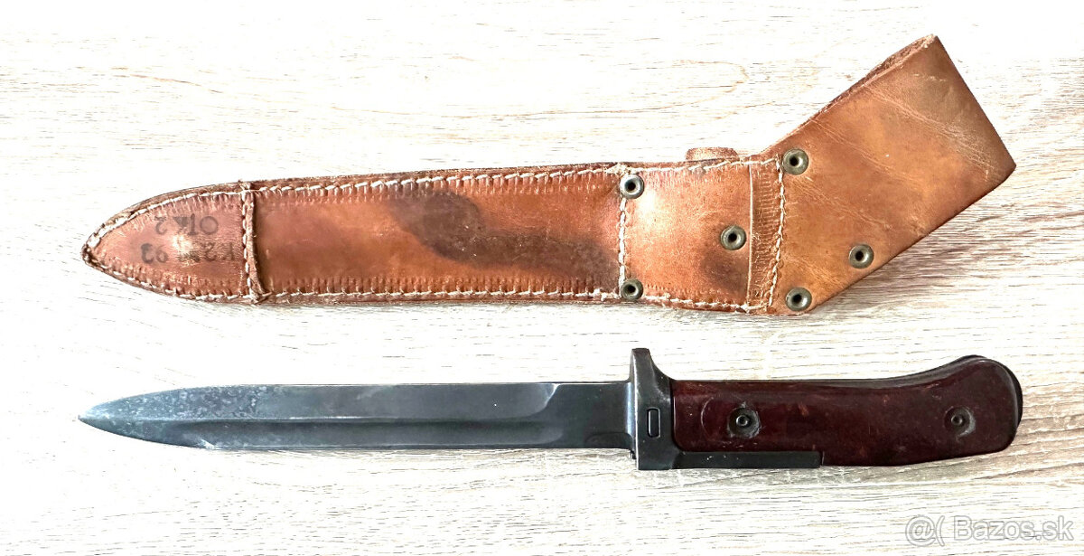 bodák SA vz.58 s pouzdrem - 5