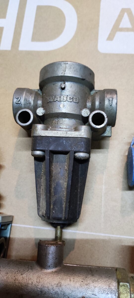 Náhradné diely - 5