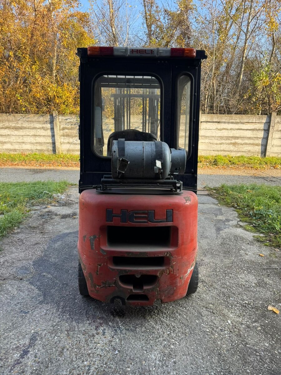 HELI CPQYD18, LPG + čeluste. - 5