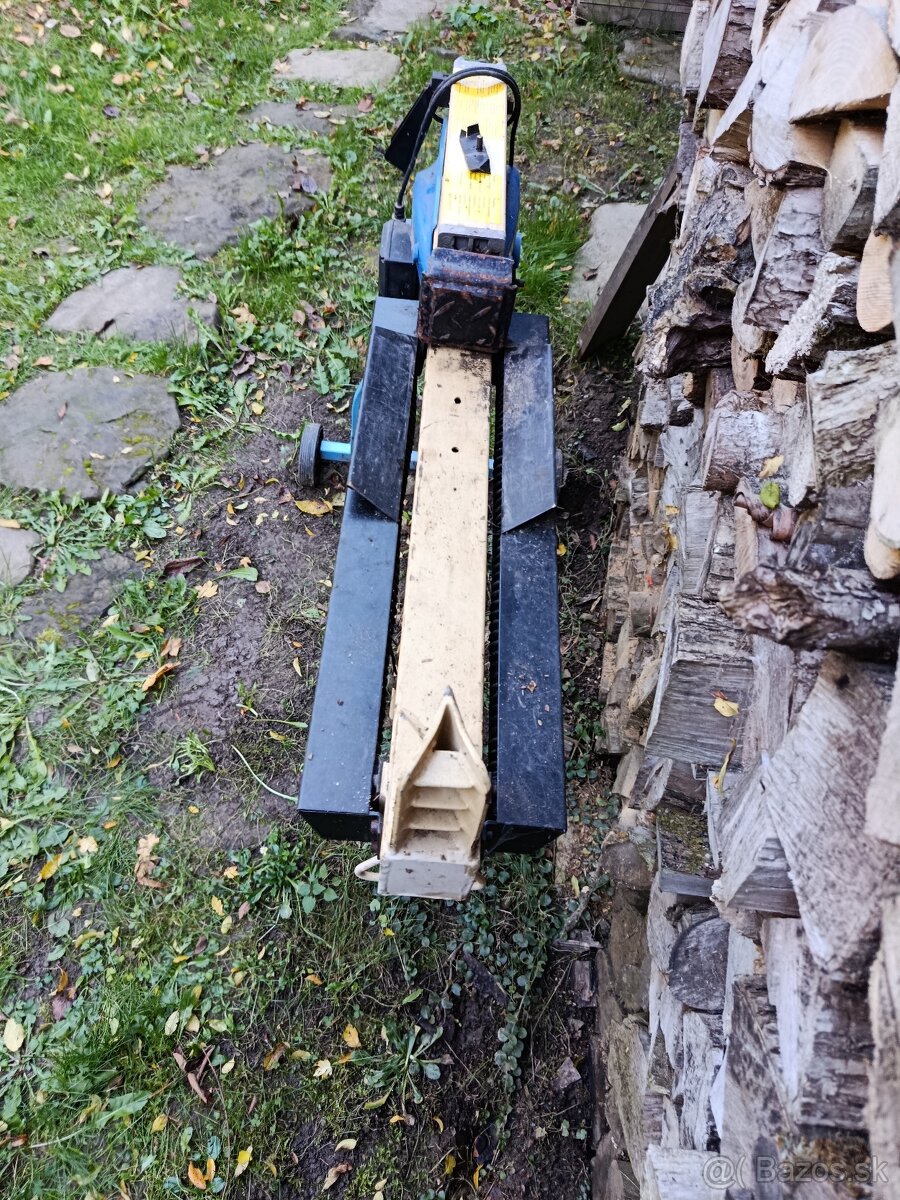 Štiepačka dreva Scheppach 5t. - 5