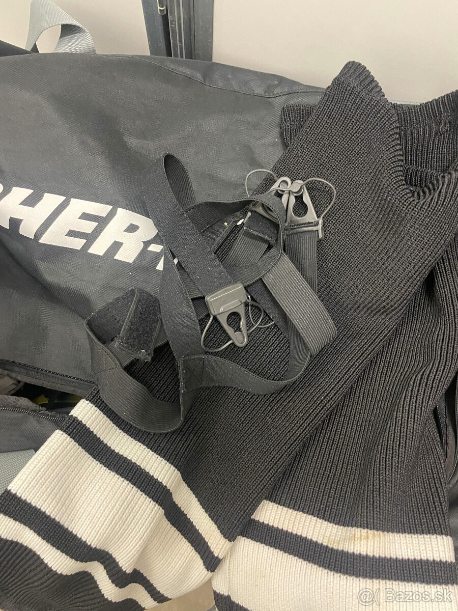 Predam hokejovu vystroj Bauer Supreme One 40 Senior - 5