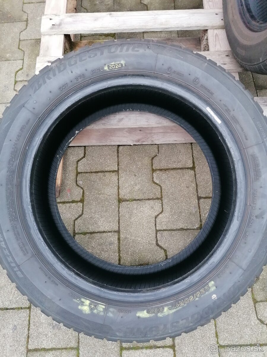 Zimne 205/60r16 a 225/50r17 kusovky - 5