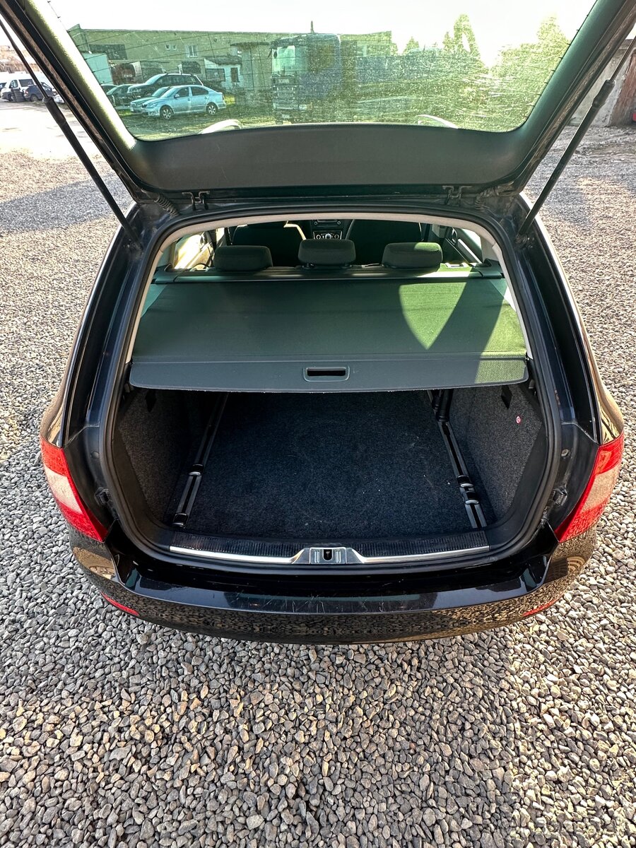 Škoda Superb 2011r 1,6 TDI - 5