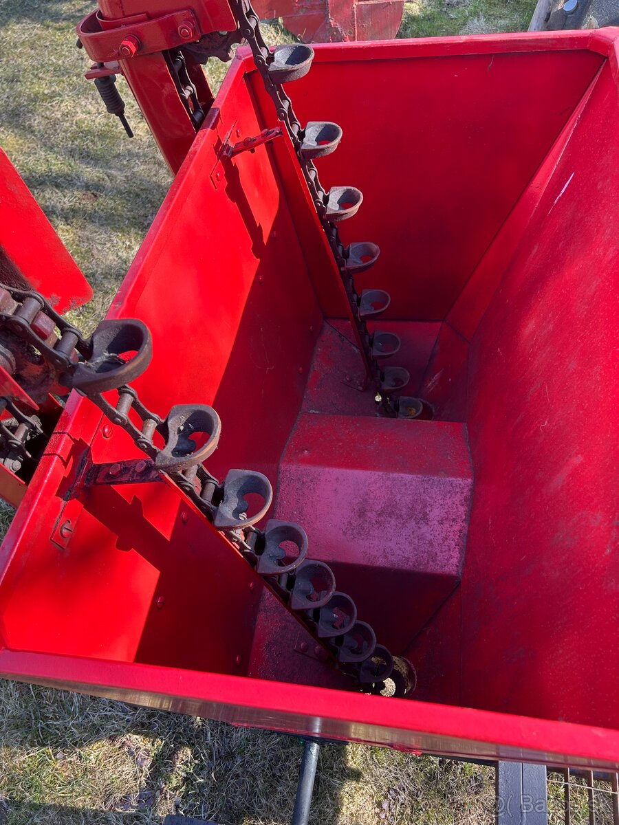 Predám sadzač zemiakov - 5