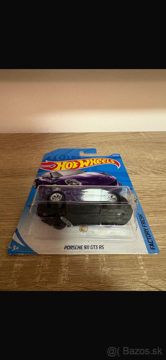 Predám Hot Wheels STH Porsche 911 gt3rs - 5