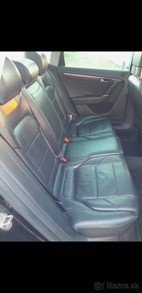 Predám Volkswagen Passat B7 - 5