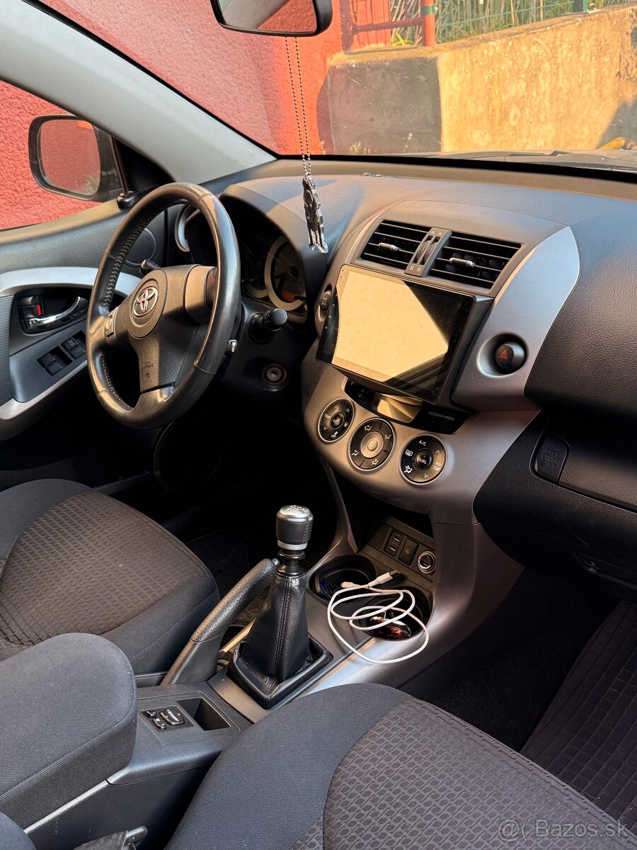 Toyota rav4 - 5