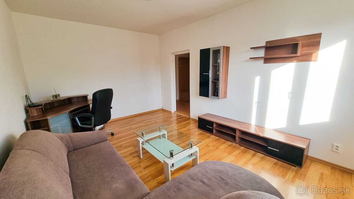 PRENÁJOM 2-izbového bytu, Trieda SNP, Banská Bystrica - 5