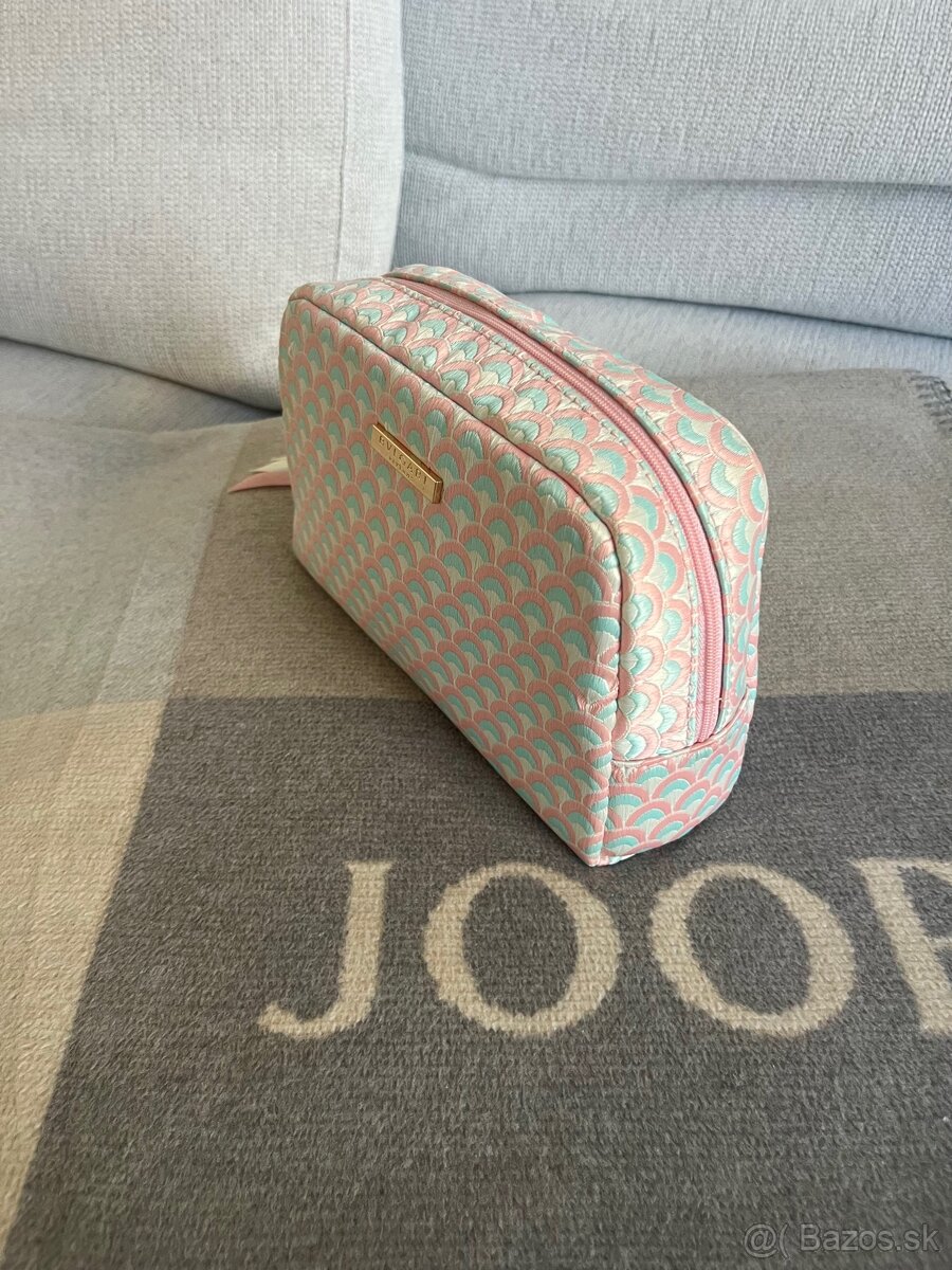 Kozmetická taška - 5