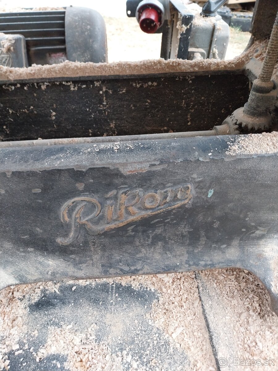 Predám liatinovu hoblovacku - 5