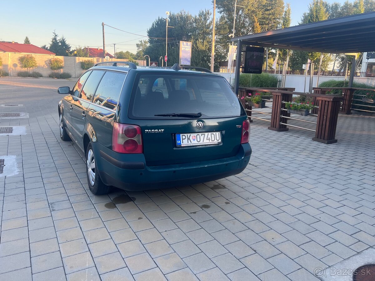 Vw passat 1.9 TDI 96 kW kombi - 5
