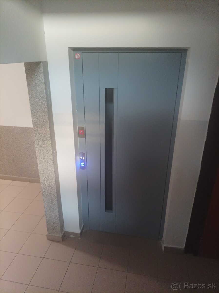 EXKLUZÍVNE 1i zrek.byt HRANICNA RUZINOV - 5