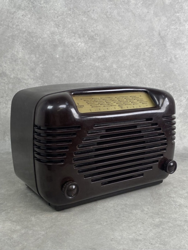 Starožitné bakelitové rádio Siemens Super 513U - 5