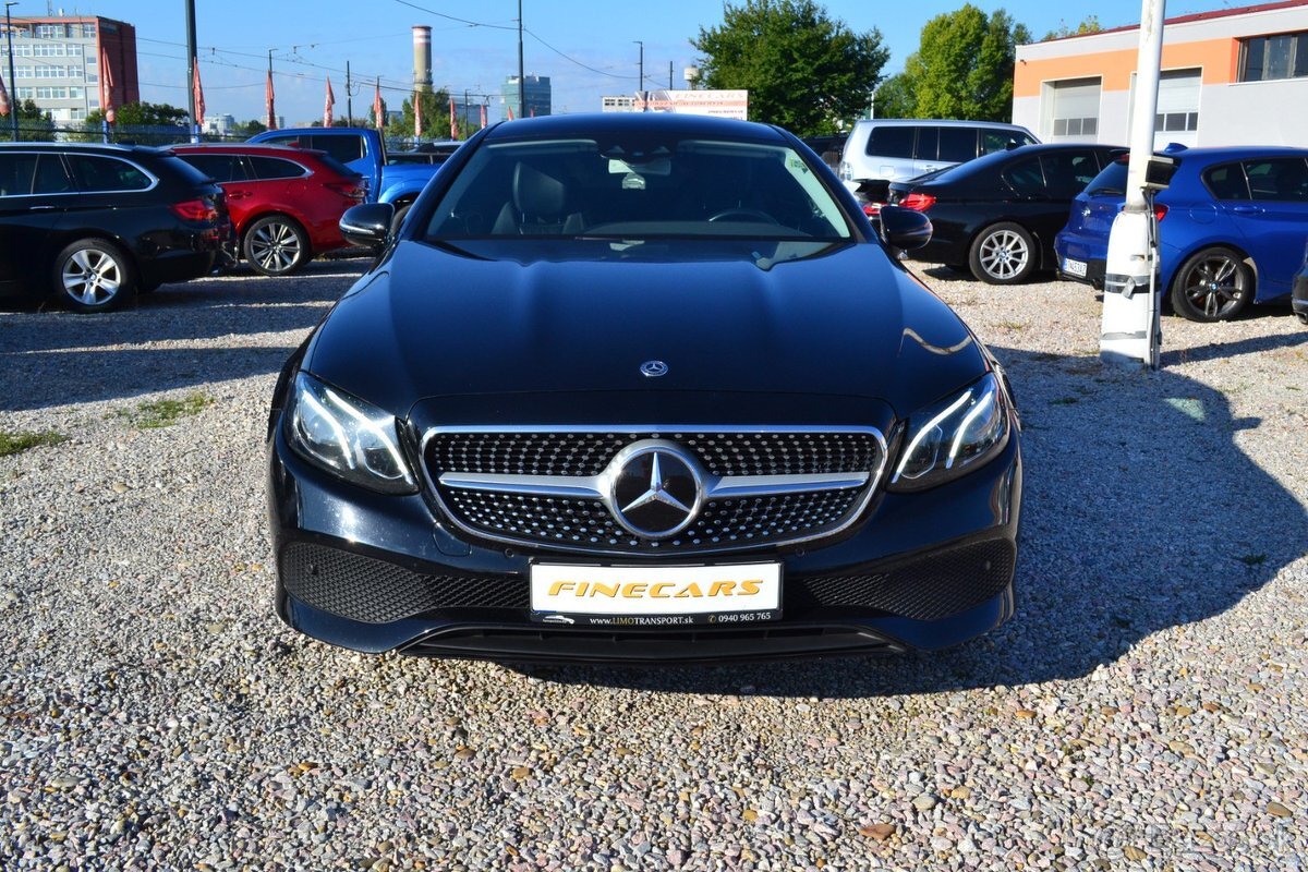 Mercedes-Benz E trieda Kupé 300d - 5