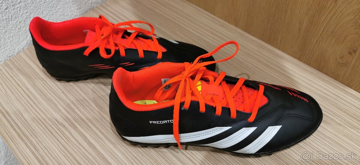 Kopačky adidas predátor. - 5