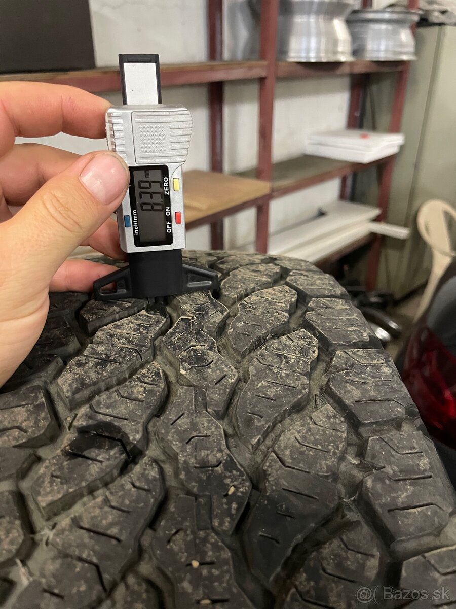 General Grabber AT3 215/70 r16 - 5