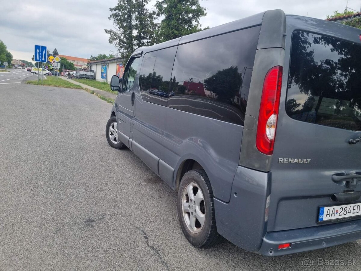Predám Renault Trafic Black 2014 . 2.0 - 5