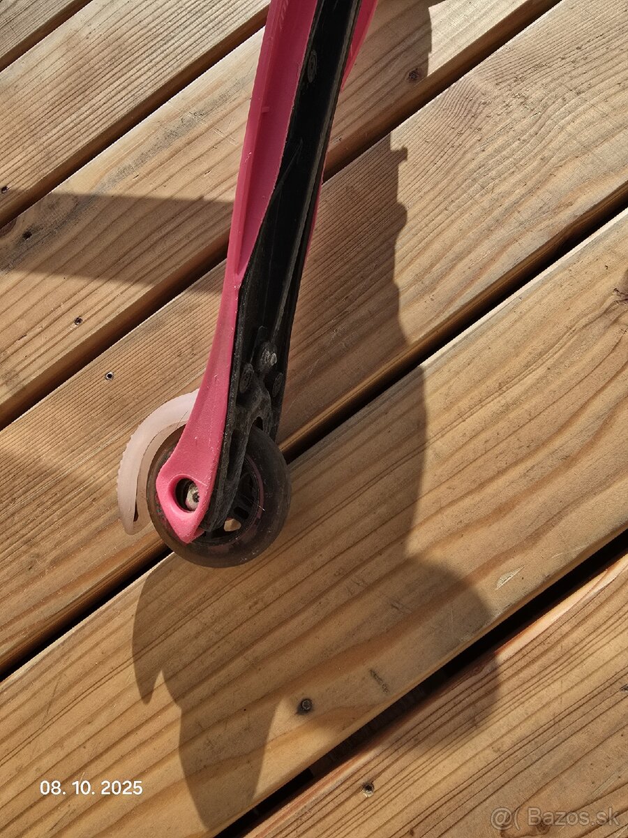 Ruzova kolobezka Micro Mini - 5