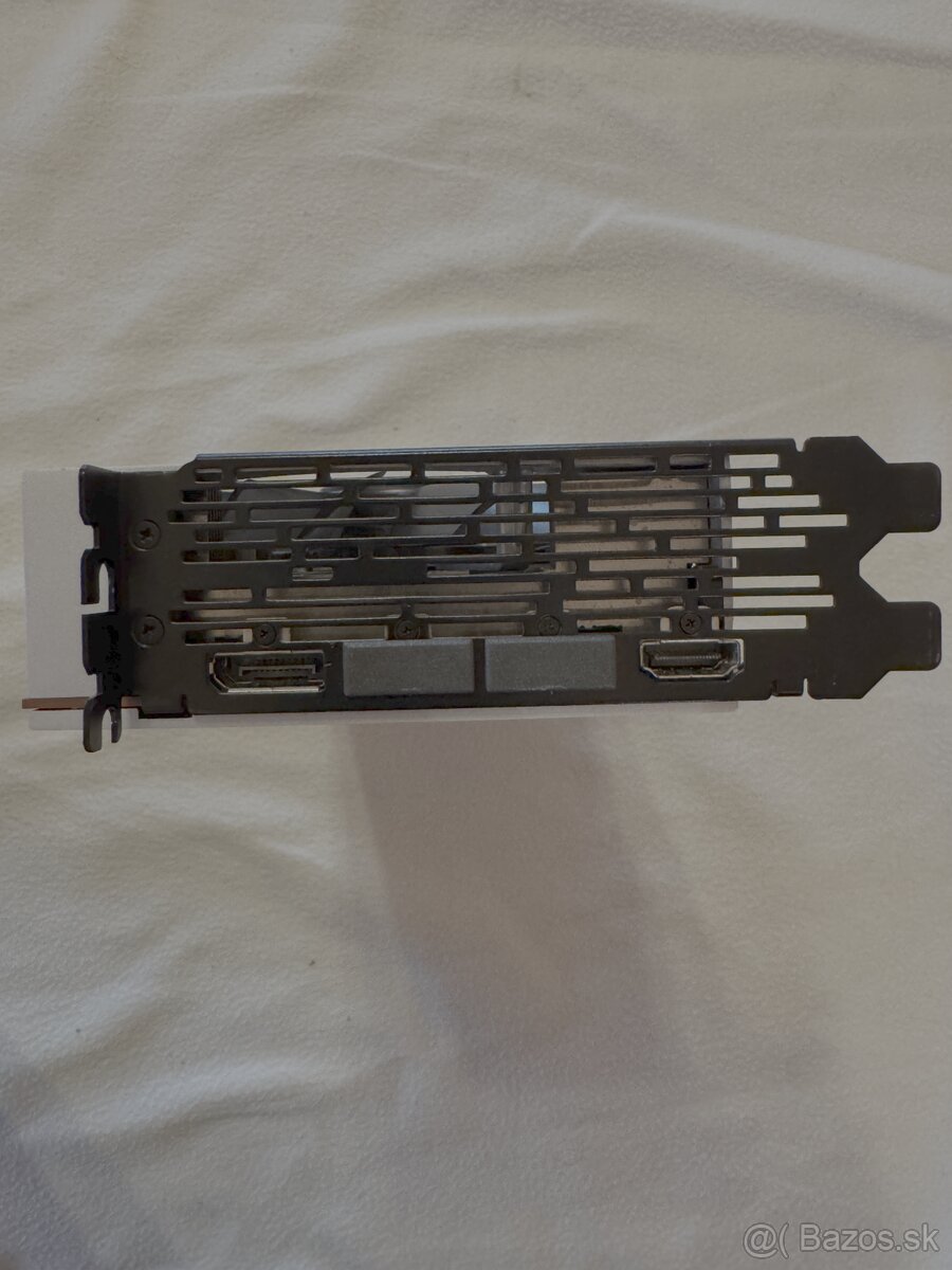 AMD Radeon VII 16 GB - 5