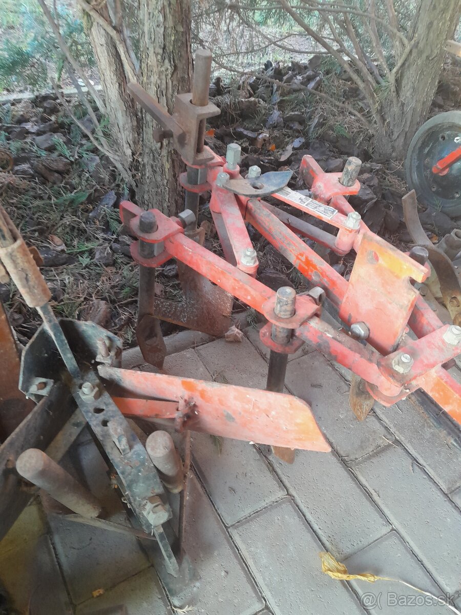 VARI traktor s príslušenstvom - 5