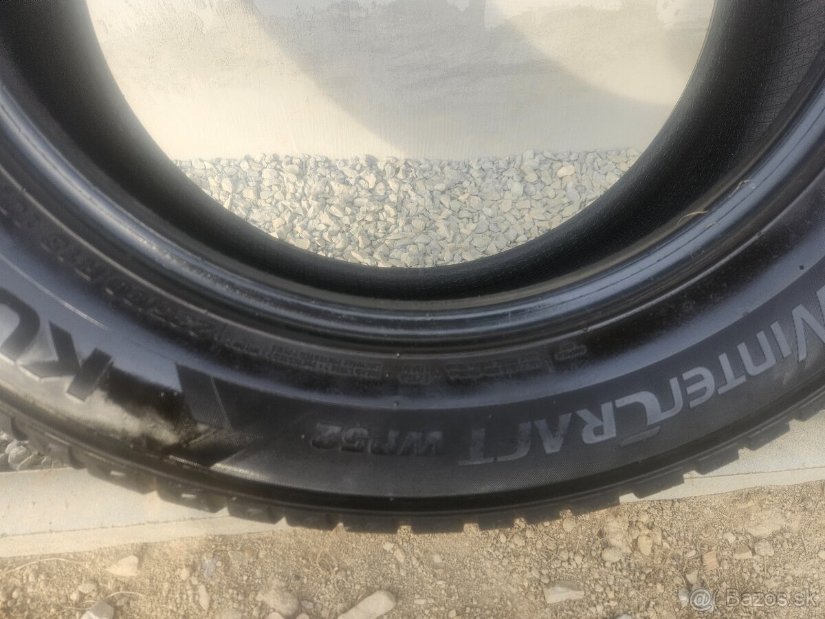 235/60R18 - 5