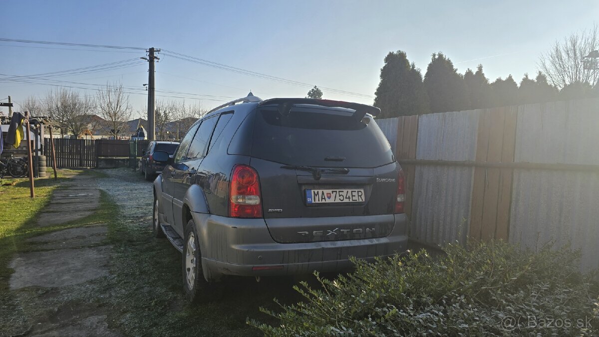 Predám SsangYong Rexton - 5