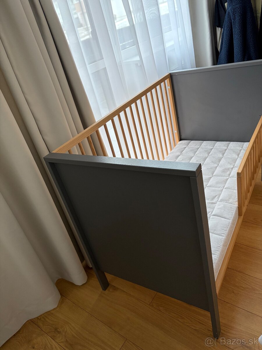 Postielka s bohatým príslušenstvom - 5