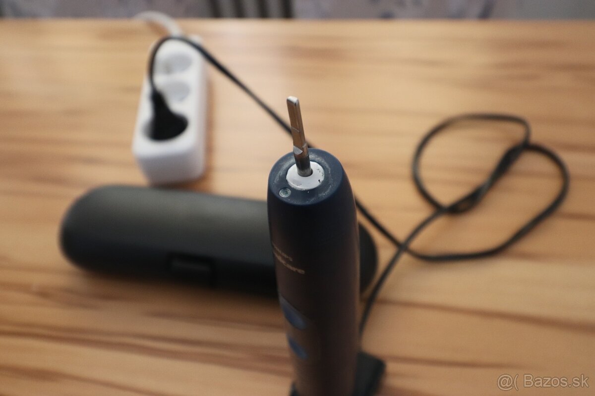 Philips Sonicare 5100 modrý a príslušenstvo - 5