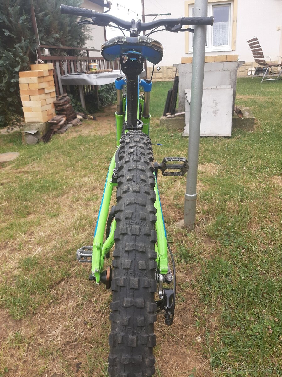Horský bicykel CUBE