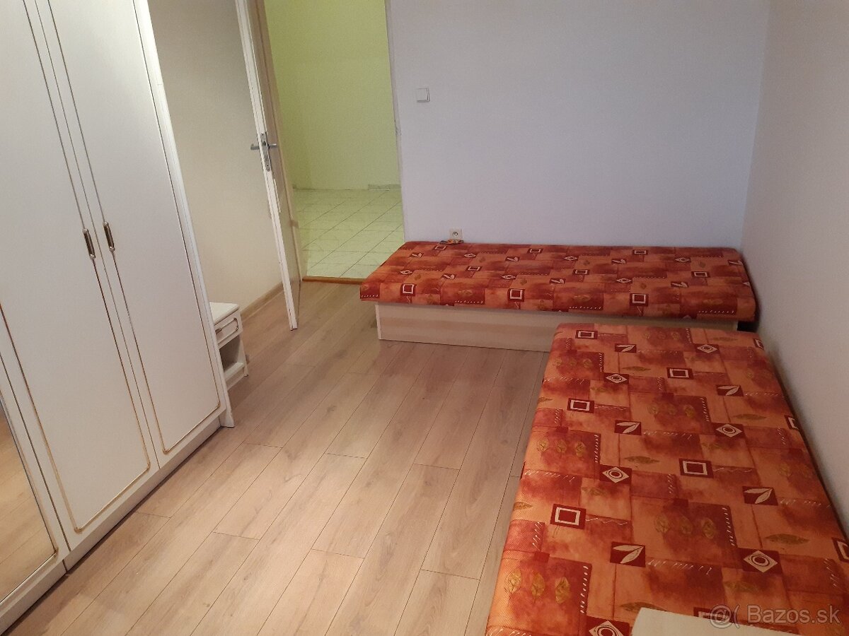 Dám do prenájmu 2-izbový byt v centre mesta - 5